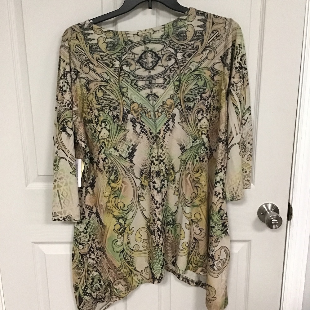Blouse - Picture 2 of 2